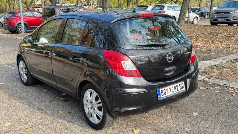 Opel Corsa D 1.4 Ecoflex