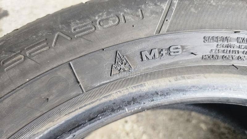 Dunlop 205/55 R16 Zimska