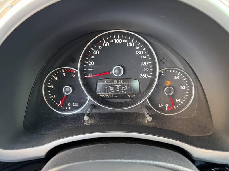 Volkswagen Nova Buba New Beetle 1.6 tdi