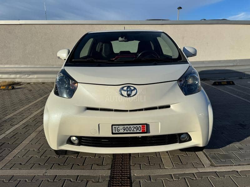 Toyota iQ 1.33i Matik JBL