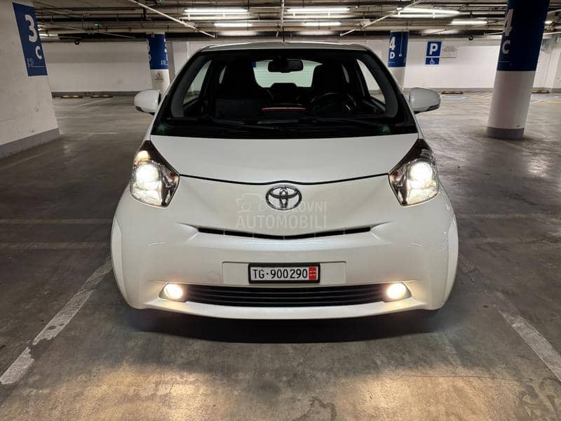 Toyota iQ 1.33i Matik JBL