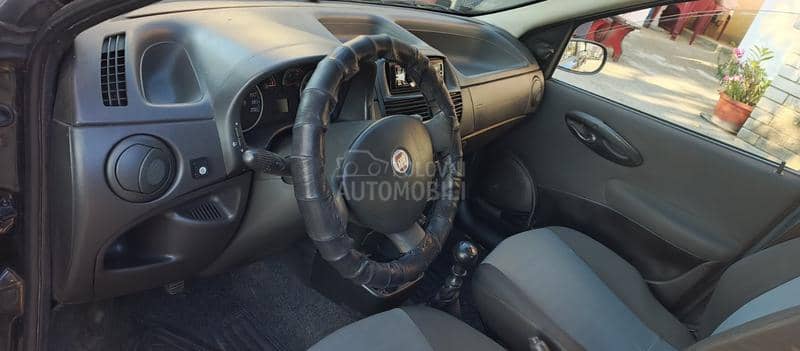 Fiat Punto 1.2/8V T.N.G. REG