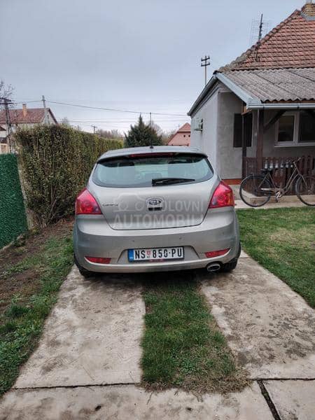 Kia cee`d 