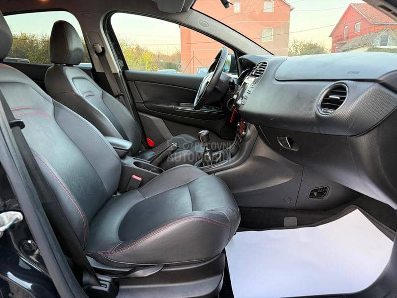 Fiat Bravo 1.4 TJET SPORT/NAVl