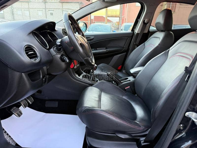 Fiat Bravo 1.4 TJET SPORT/NAVl