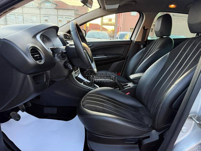 Lancia Delta 1.6 MJET PLATINO CH