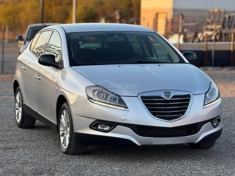 Lancia Delta 1.6 MJET PLATINO CH