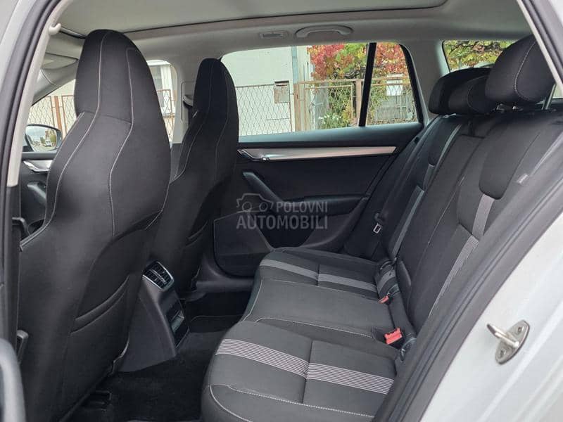 Škoda Octavia DSG FABRIKA