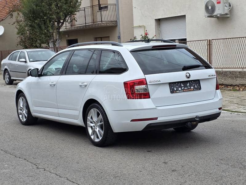 Škoda Octavia DSG FABRIKA