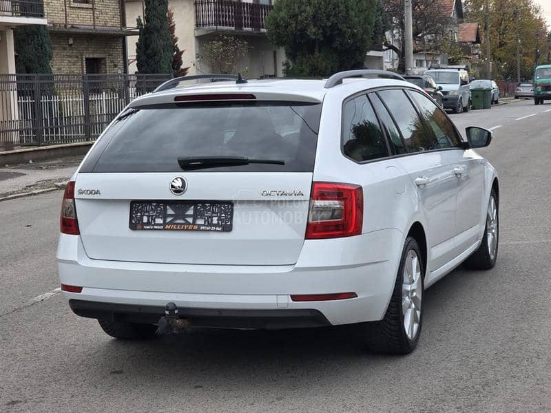 Škoda Octavia DSG FABRIKA