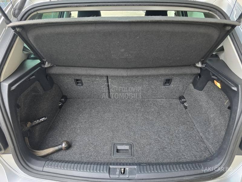 Volkswagen Polo 1.6 TDI 5 vra ta