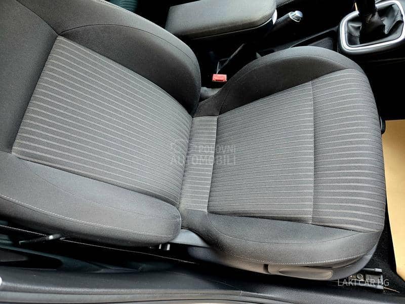 Volkswagen Polo 1.6 TDI 5 vra ta