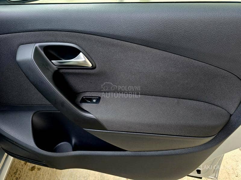 Volkswagen Polo 1.6 TDI 5 vra ta