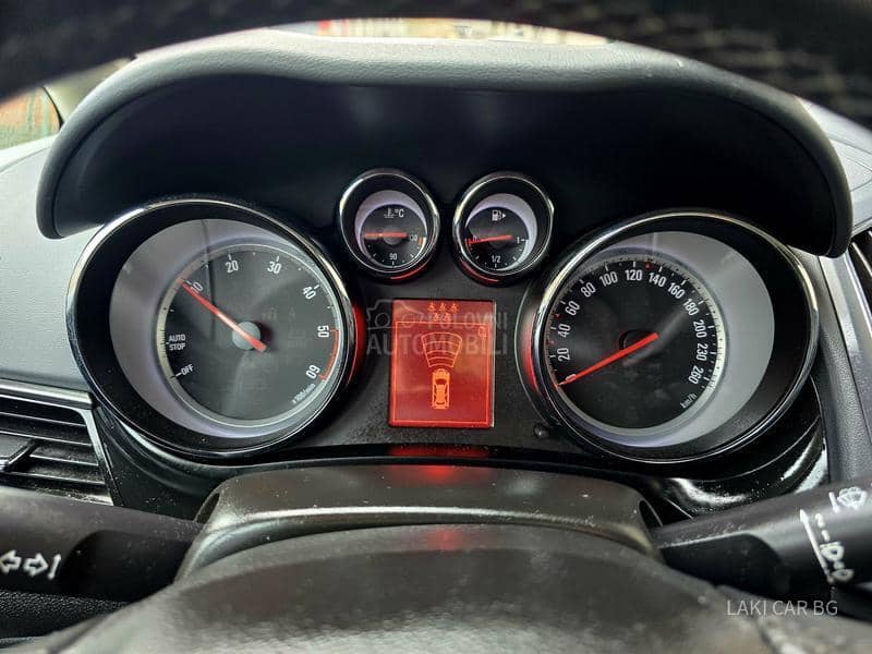 Opel Zafira SPORT 2.0 CDTI