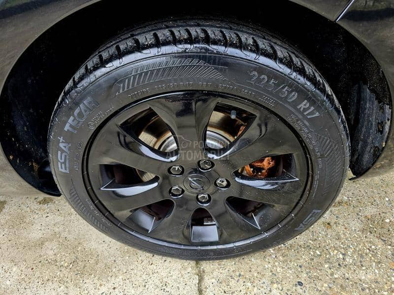 Opel Zafira SPORT 2.0 CDTI