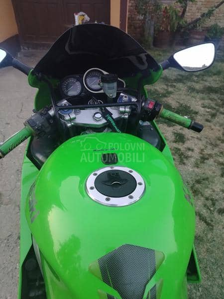 Kawasaki zx6r