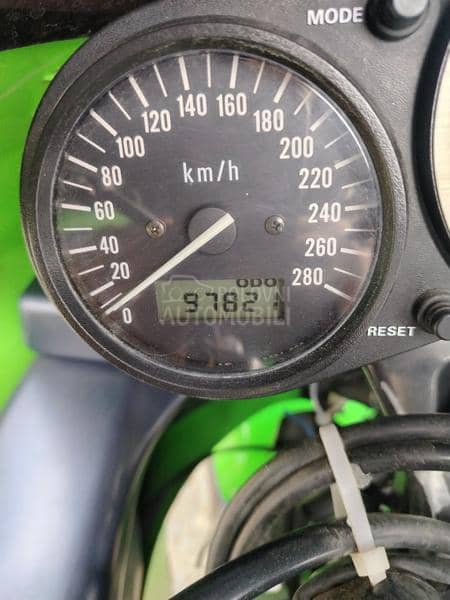 Kawasaki zx6r