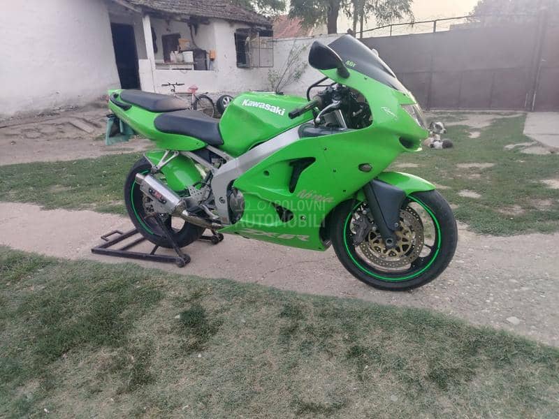 Kawasaki zx6r