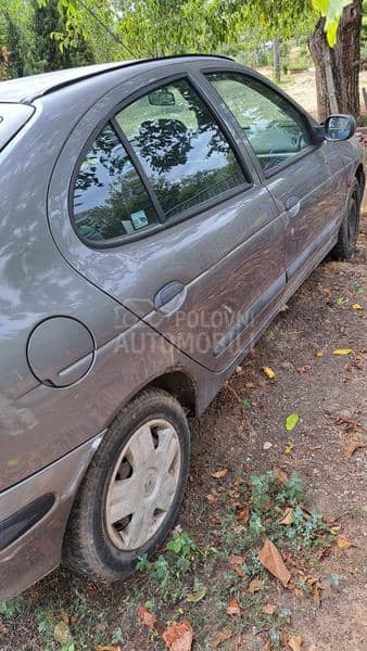 Renault Megane 1.9