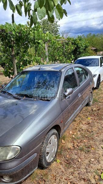 Renault Megane 1.9