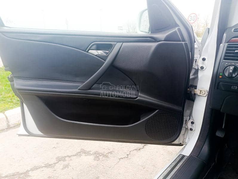 Mercedes Benz E 200 CDI