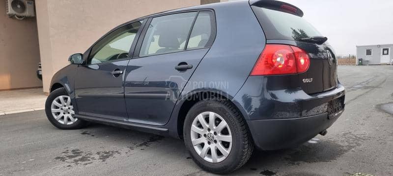 Volkswagen Golf 5 1.9