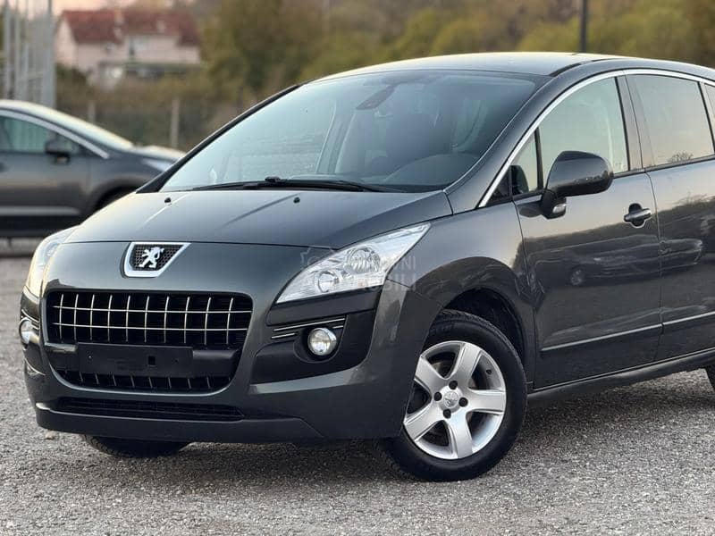 Peugeot 3008 1.6 eHDI NAVl/AUTO