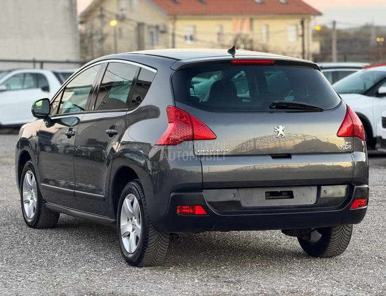 Peugeot 3008 1.6 eHDI NAVl/AUTO