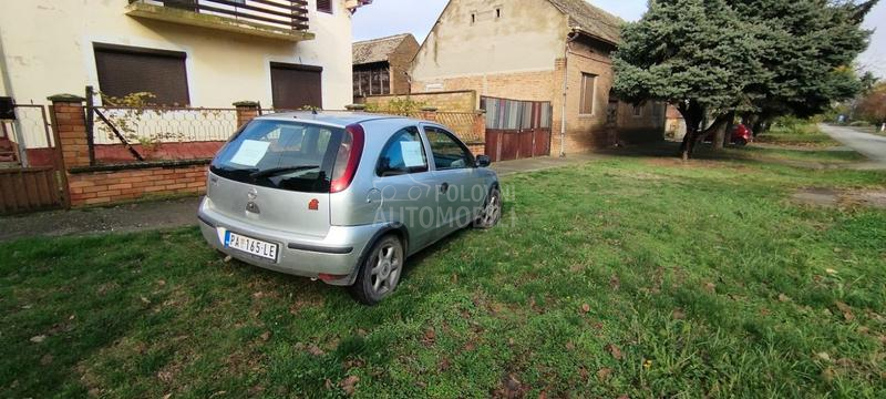 Opel Corsa C 1.0
