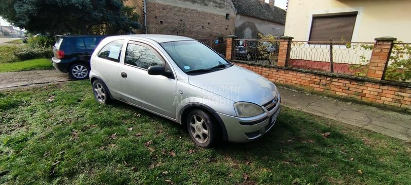 Opel Corsa C 1.0