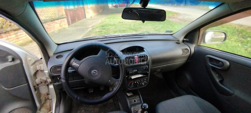 Opel Corsa C 1.0