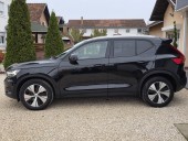 Volvo XC40 MOMENTUM