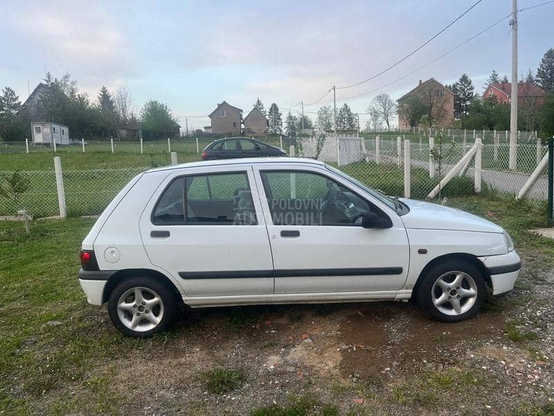 Renault Clio 1.2 RL