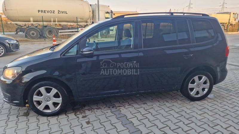 Volkswagen Touran 