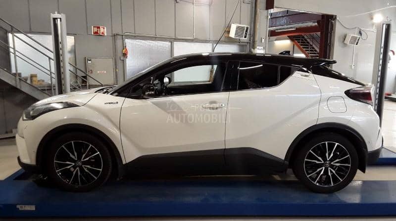 Toyota C-HR E.x.t.r.a