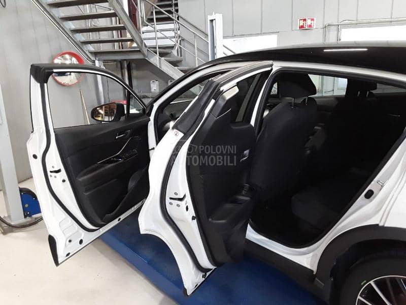 Toyota C-HR E.x.t.r.a