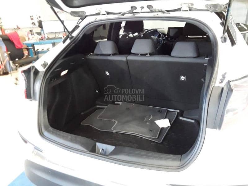 Toyota C-HR E.x.t.r.a