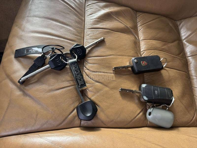 Porsche Cayenne turbo