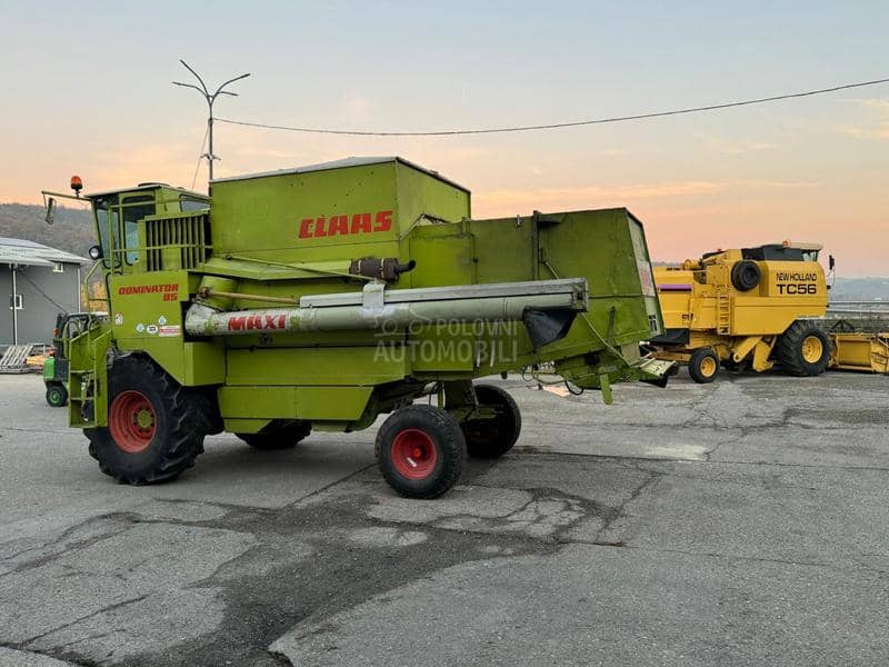 Claas Dominator 85