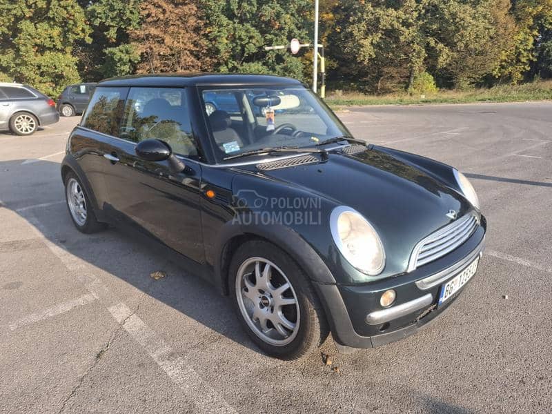 MINI Cooper 
