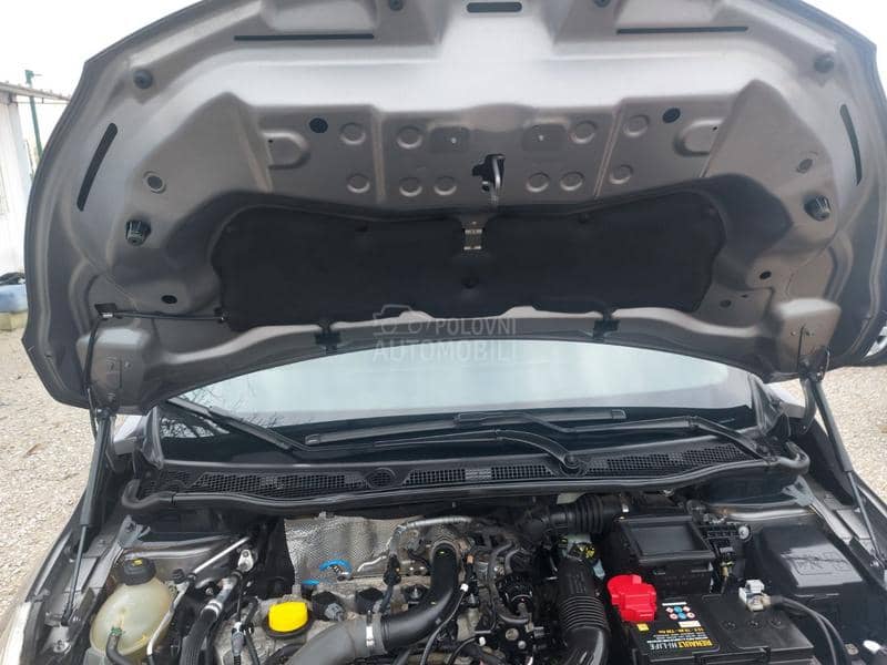 Renault Captur 1.2 TCE NOV NOV