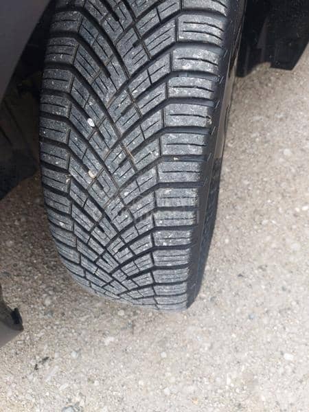 Renault Captur 1.2 TCE NOV NOV