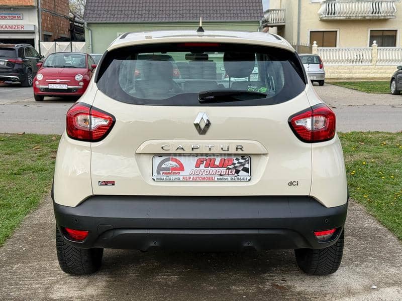 Renault Captur 1.5 DCI INTENSE NOV