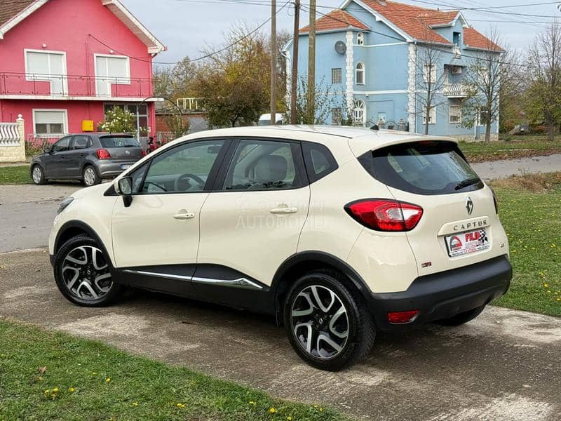 Renault Captur 1.5 DCI INTENSE NOV