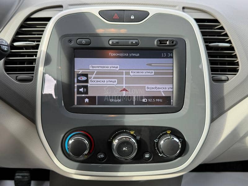 Renault Captur 1.5 DCI INTENSE NOV