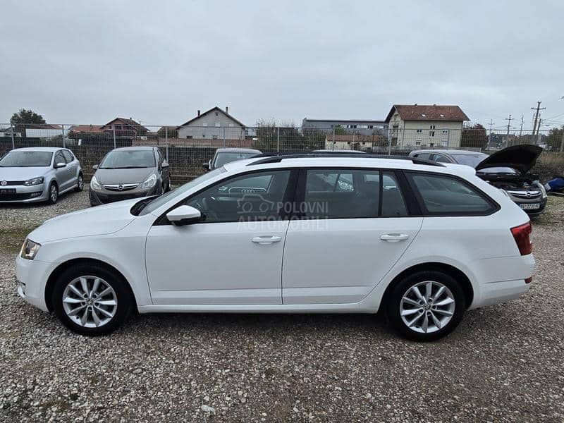 Škoda Octavia 1.6 tdi dsg nav