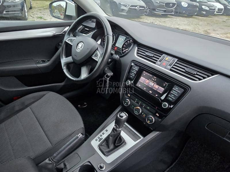 Škoda Octavia 1.6 tdi dsg nav