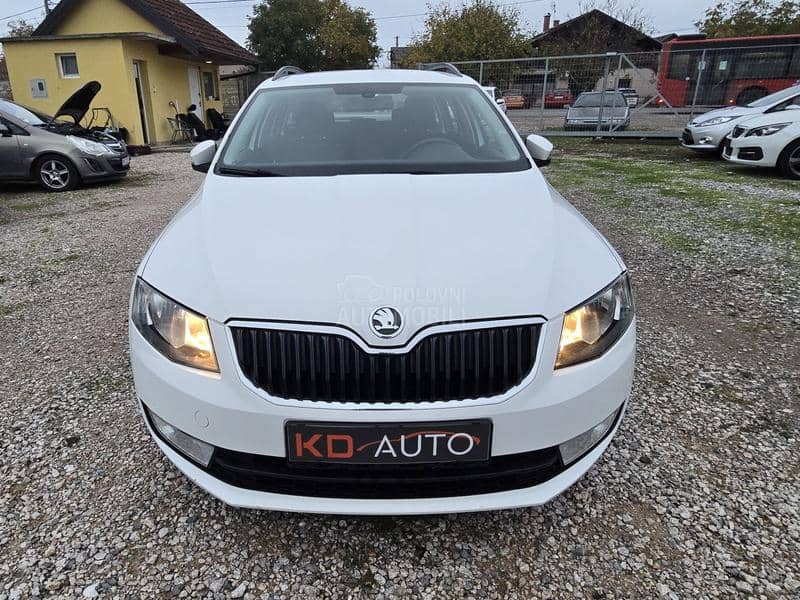 Škoda Octavia 1.6 tdi dsg nav