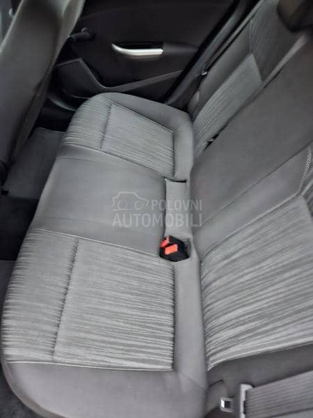 Opel Astra J 1.7 CDTI