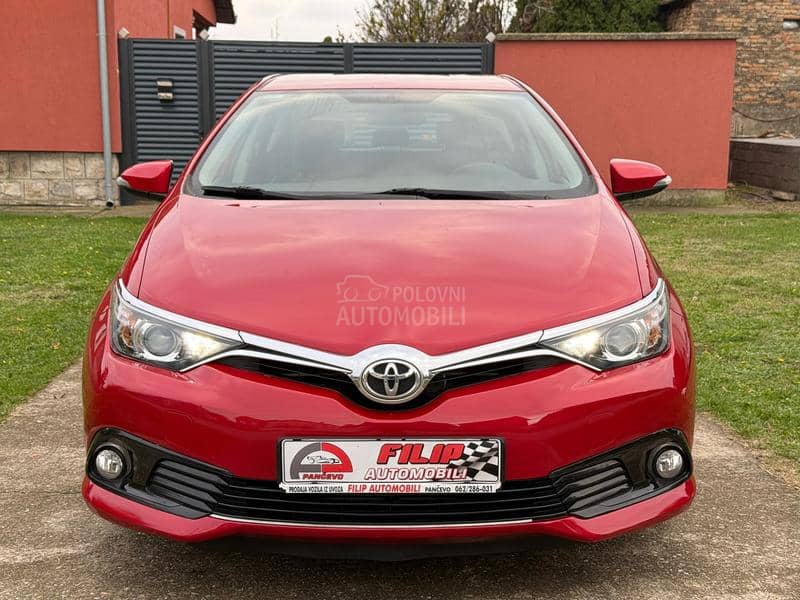 Toyota Auris 1.2b RESTAJL 120.000